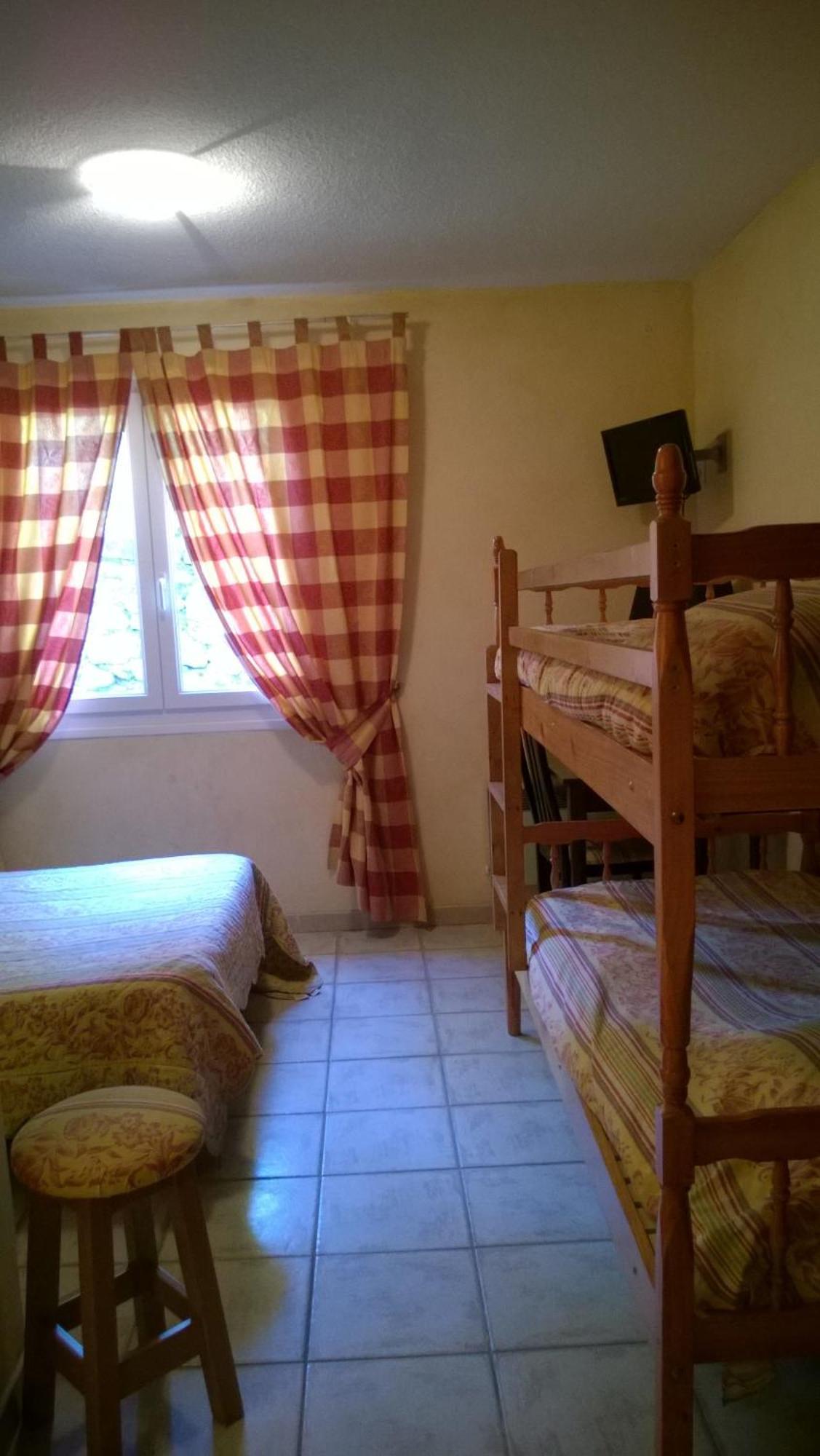 Hotel Les Cavalets บูดูออง ห้อง รูปภาพ