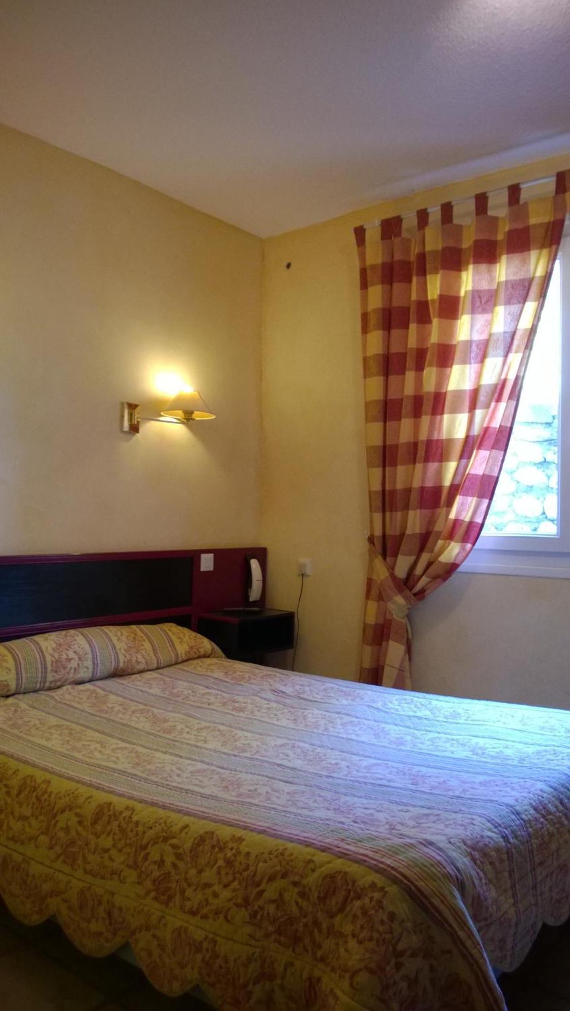 Hotel Les Cavalets บูดูออง ห้อง รูปภาพ